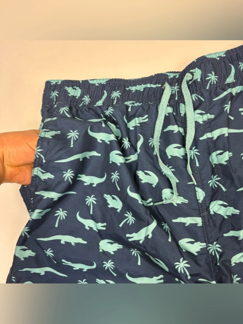 Mountain and Isles Men XXL Swim Trunk Shorts Alligator Crocodile Palm Tree Beach